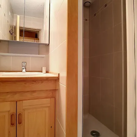 Skis Aux Pieds A Reberty 1850 Avec Balcon, 2 Pieces, 4eme Etage, Bord De Piste - Fr-1-344-826 Apartment *